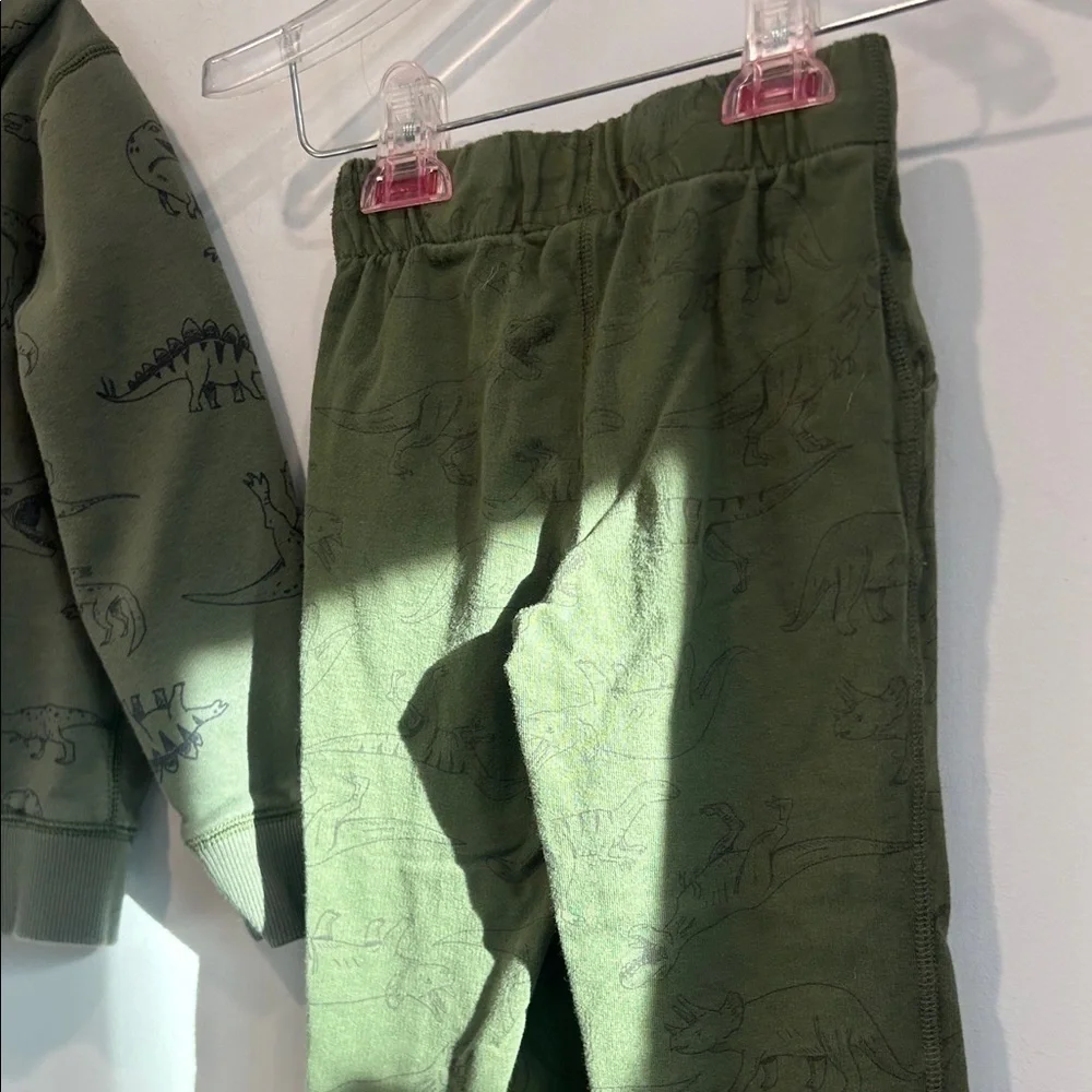 Carter's Olive Green Dinosaur Hoodie and Jogger Set boys size 6